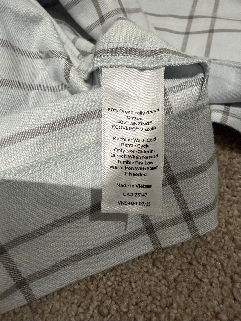Light Gray Plaid Robe - Picture 9 of 9